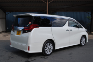 2015 Toyota Alphard 30 Series 2.5 S in White — image 6