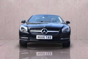 2013 Mercedes-Benz Sl 3.5 Sl350 Auto 2dr in Black — image 2