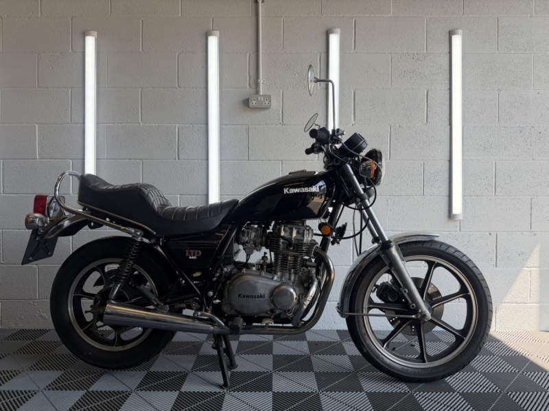 2023 Kawasaki Ltd 440ltd in Black — image 1