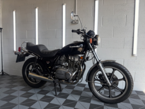 2023 Kawasaki Ltd 440ltd in Black — image 3