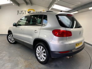 2014 Volkswagen Tiguan 2.0 Tdi Bluemotion Tech Match SUV 5dr Diesel DSG 4WD Euro 5 (s/s) (140 Ps) in Silver — image 3