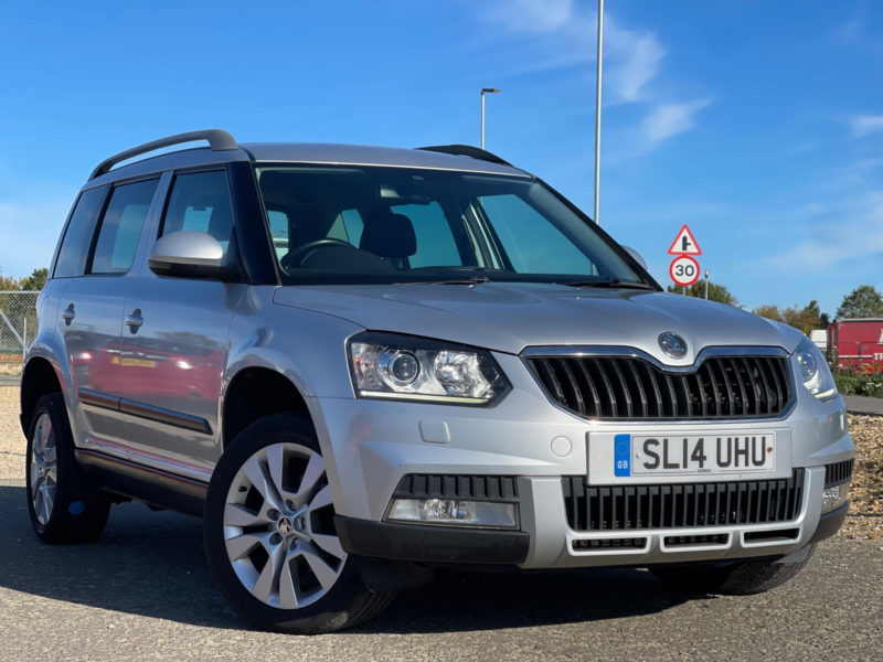 2014 Skoda Yeti 2.0 Tdi Elegance Outdoor Euro 5 5dr in Silver — image 1