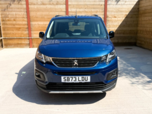 2023 Peugeot Rifter 3 SEAT Auto Wheelchair Accessible Disabled Access Vehicle Wav in Blue — image 4