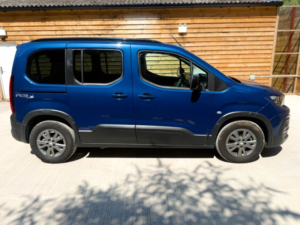 2023 Peugeot Rifter 3 SEAT Auto Wheelchair Accessible Disabled Access Vehicle Wav in Blue — image 6