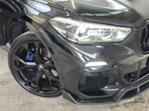 2020 BMW X5 3.0 X5 Xdrive30d M Sport in Black — image 6