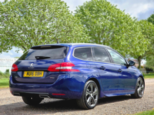 2016 Peugeot 308 Sw 1.2 Puretech Gt Line Eat Euro 6 (s/s) 5dr in Blue — image 6