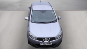 2012 Nissan Qashqai 1.5 Dci Acenta 2WD Euro 5 5dr in Grey — image 3