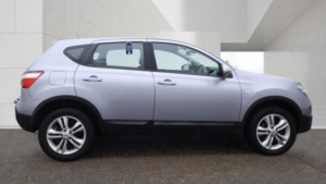2012 Nissan Qashqai 1.5 Dci Acenta 2WD Euro 5 5dr in Grey — image 6