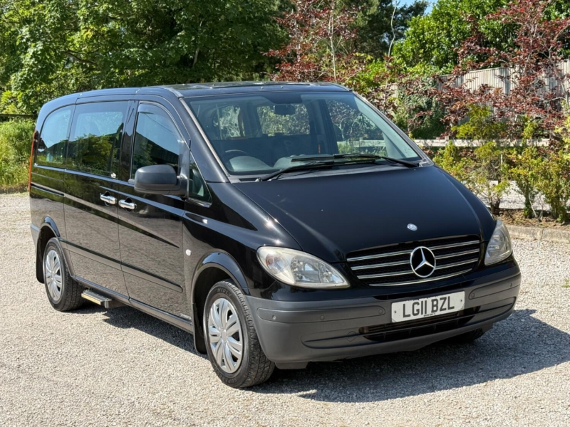 2011 Mercedes-Benz Vito 2.2 in Black — image 1