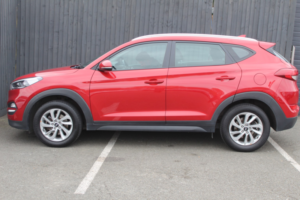 2017 Hyundai Tucson 1.6 Tucson Se Nav 1.6 Gdi 132ps Bd No Aa in Red — image 4