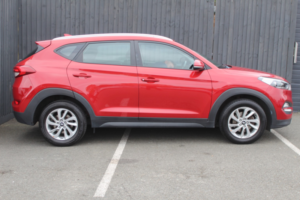 2017 Hyundai Tucson 1.6 Tucson Se Nav 1.6 Gdi 132ps Bd No Aa in Red — image 5