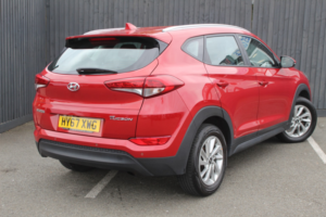 2017 Hyundai Tucson 1.6 Tucson Se Nav 1.6 Gdi 132ps Bd No Aa in Red — image 6