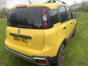 2014 Fiat Panda 0.9 Panda Cross My Twinair 90hp in Yellow — image 6
