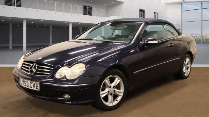 2003 Mercedes-Benz Clk 3.2 Clk320 Avantgarde in Blue — image 1