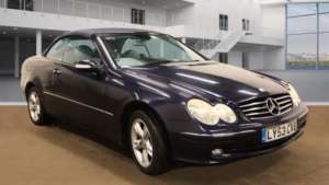 2003 Mercedes-Benz Clk 3.2 Clk320 Avantgarde in Blue — image 6