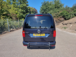 2019 Volkswagen Caddy Maxi Life 2.0 Tdi in Blue — image 4