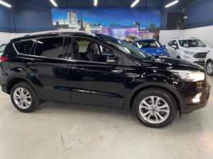 2018 Ford Kuga 1.5t Ecoboost Titanium 2WD Euro 6 (s/s) 5dr in Black — image 2