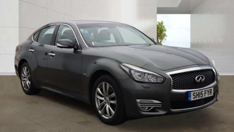 2015 Infiniti Q70 2.2 D Premium Tech in Grey — image 1