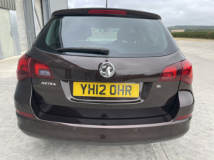 2012 Vauxhall Astra 1.6 16v Sri in Brown — image 4