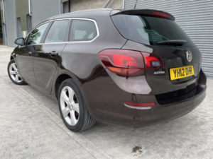 2012 Vauxhall Astra 1.6 16v Sri in Brown — image 5