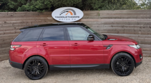 2015 Land Rover Range Rover Sport 3 Litre Diesel in Red — image 3