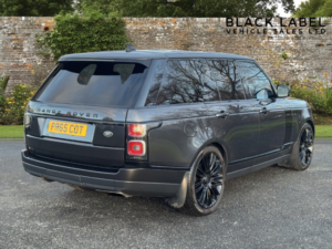 2018 Land Rover Range Rover 3.0 Td V6 Vogue Se in Grey — image 3