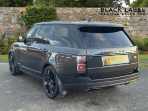 2018 Land Rover Range Rover 3.0 Td V6 Vogue Se in Grey — image 4