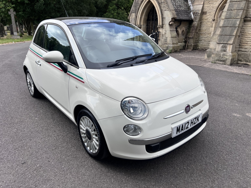 2012 Fiat 500 1.2 500 1.2 Lounge (start Stop) in White — image 1