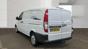 2006 Mercedes-Benz Vito 2.1 109cdi Dualiner Basic Long Panel Van Lwb 5dr in White — image 3