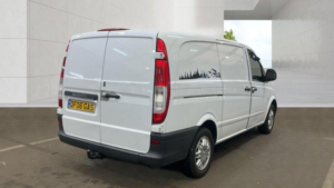 2006 Mercedes-Benz Vito 2.1 109cdi Dualiner Basic Long Panel Van Lwb 5dr in White — image 4