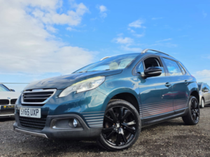 2015 Peugeot 2008 1.2 Puretech Urban Cross SUV 5dr Petrol Manual Euro 6 (s/s) (110 Ps) in Green — image 2