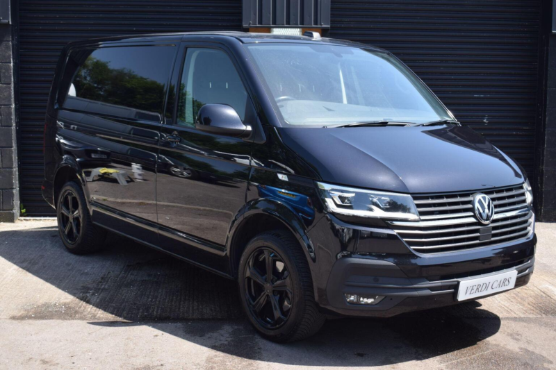 2023 Volkswagen Transporter 2.0 Tdi T30 Highline DSG Fwd Swb Euro 6 (s/s) 5dr in Black — image 1