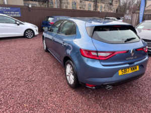 2016 Renault Megane 1.5 Dci Dynamique Nav Euro 6 (s/s) 5dr in Blue — image 4