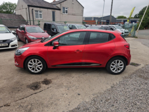 2018 Renault Clio 1.2 Dynamique Nav 1.2 16v 75 in Red — image 5