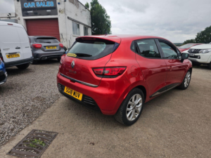 2018 Renault Clio 1.2 Dynamique Nav 1.2 16v 75 in Red — image 6