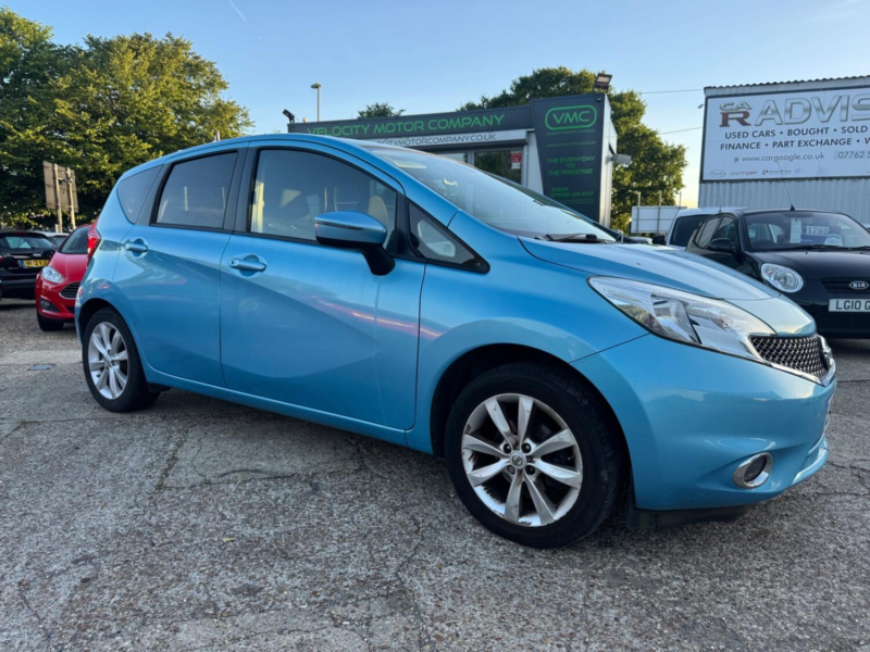 2015 Nissan Note 1.2 Dig-S Acenta Premium in Blue — image 1