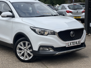 2020 MG MG Zs 1.0 T-Gdi Excite in White — image 3