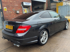 2012 Mercedes-Benz C Class 2.1 C220 Cdi Blueefficiency Amg Sport G-Tronic+ Euro 5 (s/s) 2dr in Black — image 2