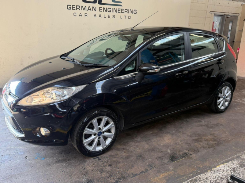 2010 Ford Fiesta 1.25 Zetec 5dr in Black — image 1