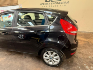 2010 Ford Fiesta 1.25 Zetec 5dr in Black — image 3