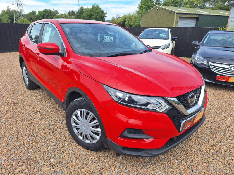 2019 Nissan Qashqai 1.5 Dci Visia Euro 6 (s/s) 5dr in Red — image 1
