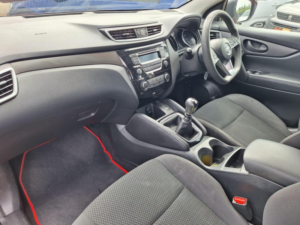 2019 Nissan Qashqai 1.5 Dci Visia Euro 6 (s/s) 5dr in Red — image 3