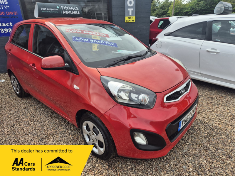 2013 Kia Picanto 1.0 1 in Red — image 1