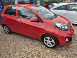 2013 Kia Picanto 1.0 1 in Red — image 3
