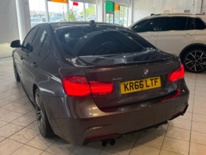 2016 BMW 3 Series 3.0 330d Xdrive M Sport Saloon in Grey — image 6