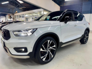 2018 Volvo Xc40 2.0 T4 R-Design Auto AWD Euro 6 (s/s) 5dr in White — image 6