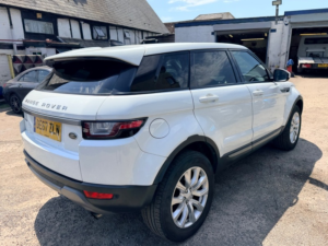 2017 Land Rover Range Rover Evoque Ed4 Se in White — image 6