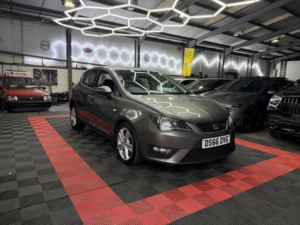 2016 SEAT Ibiza 1.2 Tsi Fr in Grey — image 6