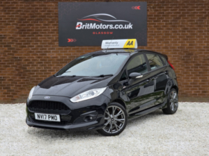 2017 Ford Fiesta 1.0 T Ecoboost St-Line in Black — image 4