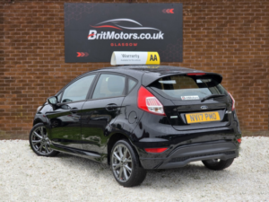 2017 Ford Fiesta 1.0 T Ecoboost St-Line in Black — image 6